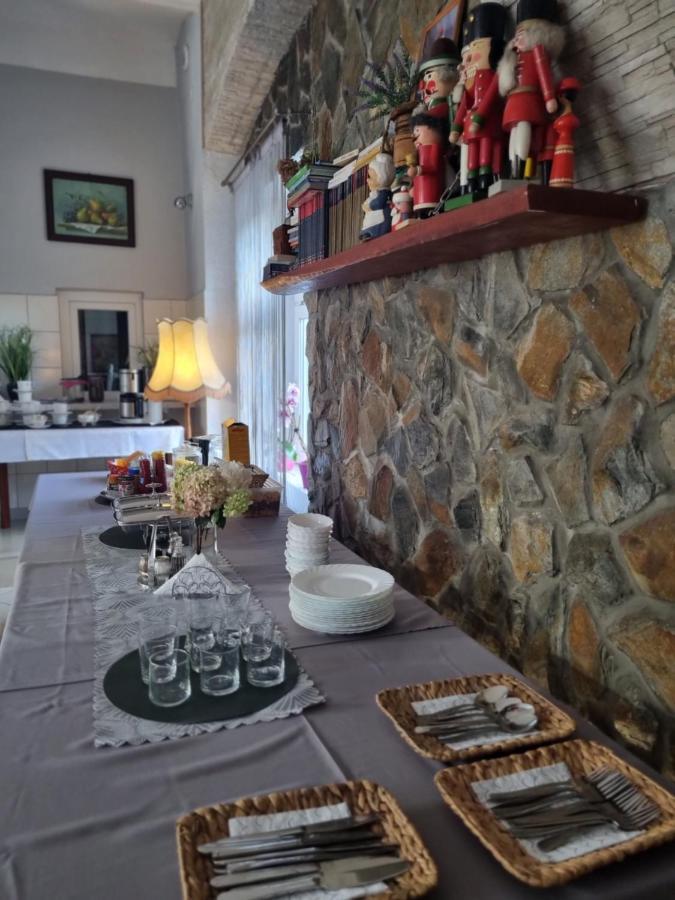 Hotel Zaulek Luban Extérieur photo